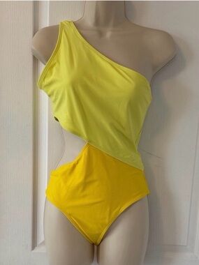 Yellow One Shoulder Cutout Swimsuit M | Asymmetrical High Cut One Piece